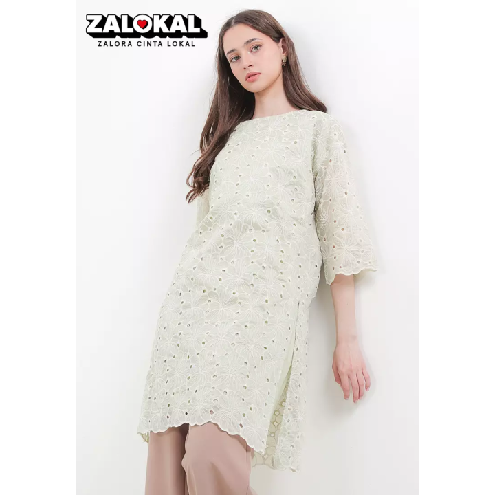 Chic Simple  4.9 10 Elastic Band Skirt. Estimasi Harga Rp. 445.000,- s/d Rp. 447.000,-