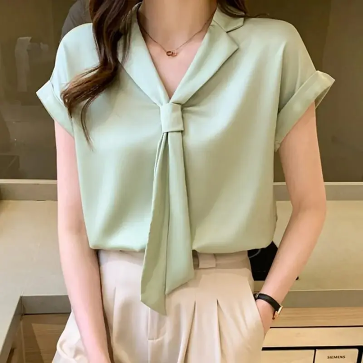 Blouse Hyesun. Estimasi Harga Rp. 47.000 s/d Rp. 49.000,-